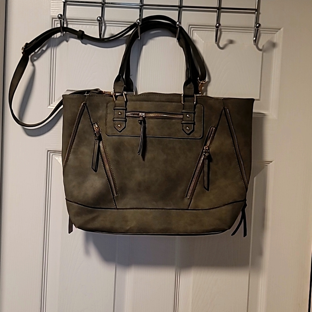 Olive Green purse 17×12